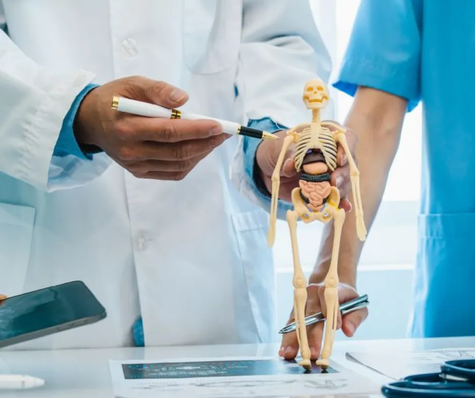 Joint replacement and trauma surgery experts Orthopaedic and trauma care hospital in Guntur